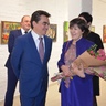 Ирек Ялалов посетил выставки «Плато» и «Иные миры» 