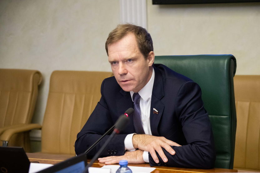 А. Кутепов направил в Правительство РФ предложения по поддержке легкой промышленности